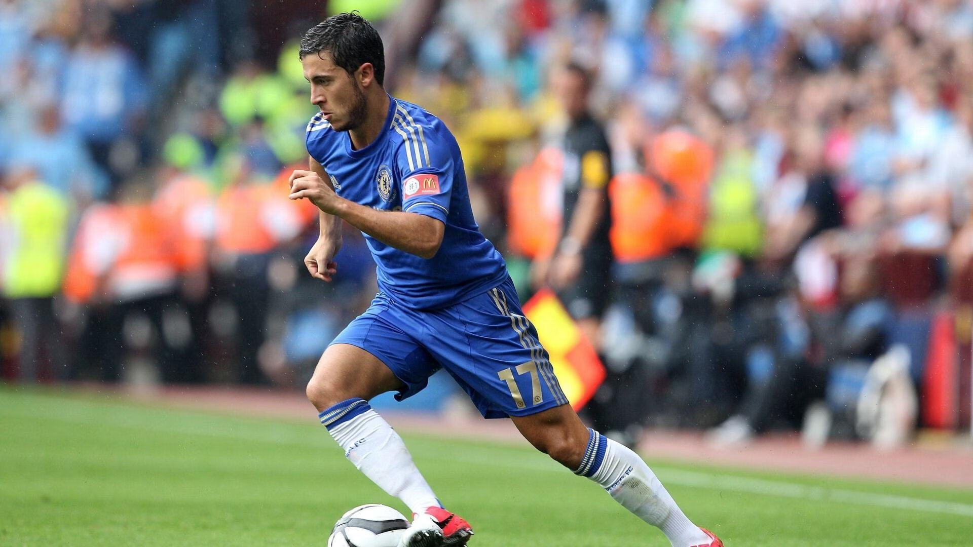 欧陆烽火，法国铁骑完胜德国战车，安赛龙羽球赛场点燃北欧烈焰