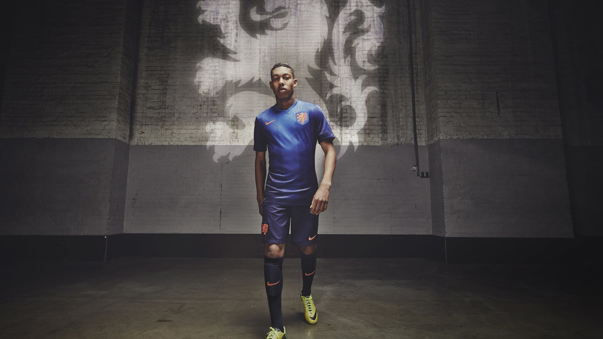 黄鸭组合关键制胜，泰国队全面碾压马来西亚队晋级决赛